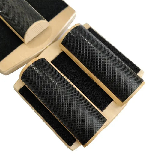 Detalle base cilindrica madera Kineboard Sowilo — equilibrio propiocepcion calzado barefoot Chile