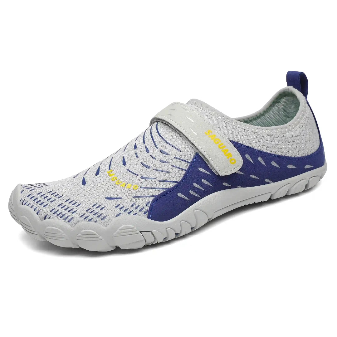 Zapatilla acuática barefoot azul turquesa, ideal para playa.